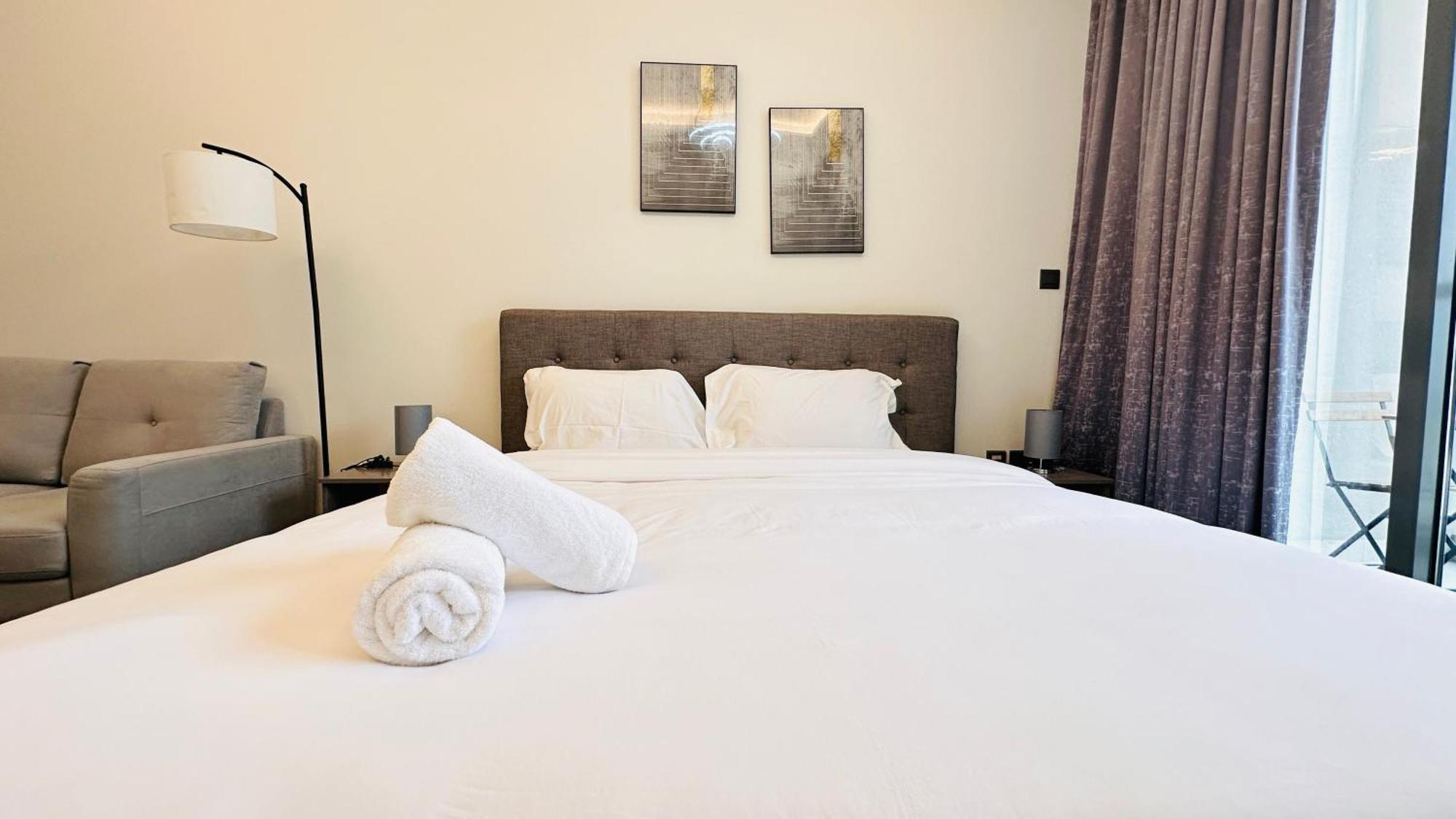 Luxury Palm View With Big Balcony Free Parking By Belvilla Holiday home *